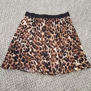 Express Chiffon Pleated A-Line Skirt (Leopard)